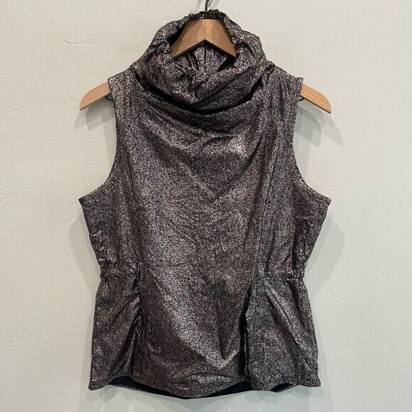 NWT Fabletics Liora Vest - Size: XS - Picture 2 of 9